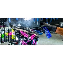 Spray nettoyant visières et masques MUC-OFF Visor, Lens & Goggle Cleaner - Spray 30ml x18 Spray nettoyant visières et masques MUC-OFF Visor, Lens & Goggle Cleaner - Spray 30ml x18