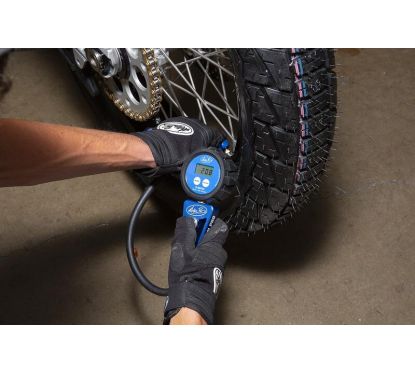Manomètre numérique MOTION PRO pour pneus 60 psi